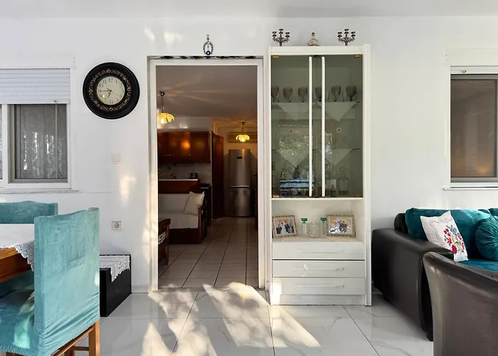 度假居 Marsendbion