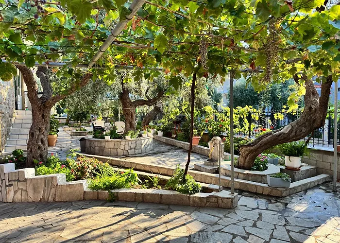 度假居 Marsendbion Prínos